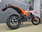 2025 KTM 390 SMC R