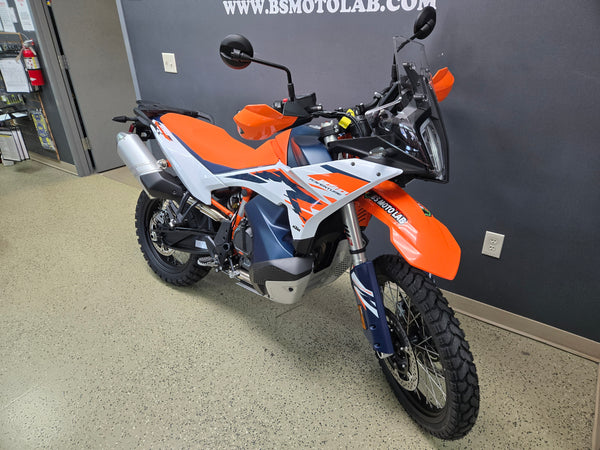 2025 KTM 890 ADVENTURE R