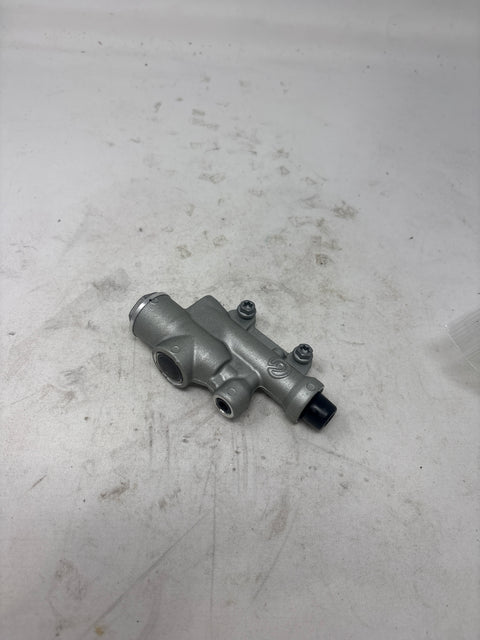 2025 250 SX-F - Rear Brake Master Cylinder (DIS 7602)