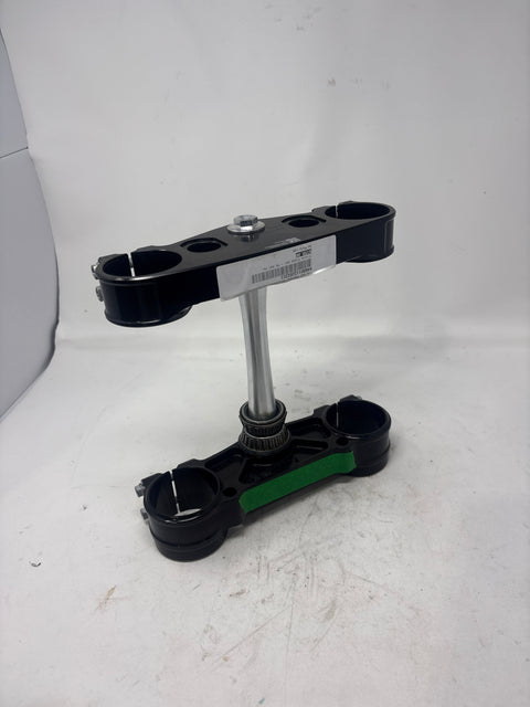 2025 250 SX-F - Triple Clamp set - No bar mounts (DIS 7602)