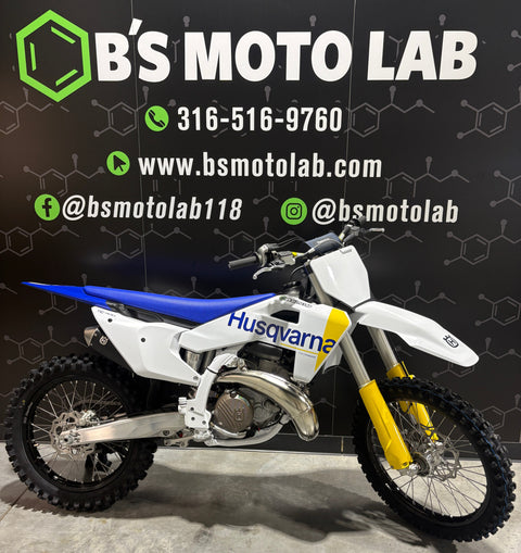 2027 HUSQVARNA TC 300