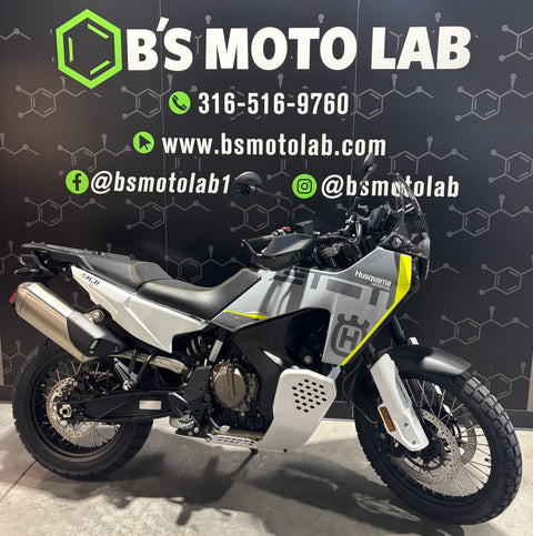 2025 HUSQVARNA NORDEN 901 *INCLUDES EXPLORER PACKAGE*